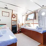 Impresionante Patrullera Recien Reformada